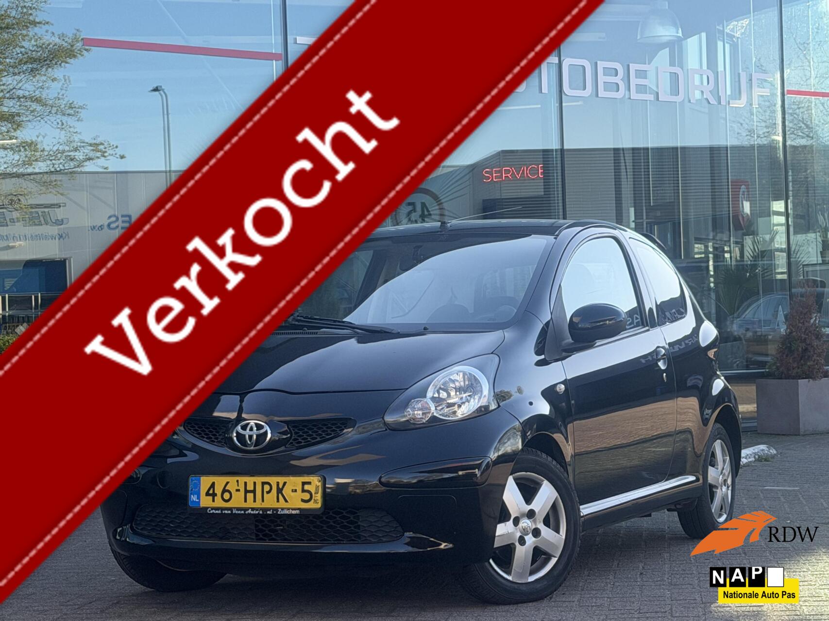 Toyota Toyota Aygo 1.0-12V Comfort 2009 Sport 2009 - voorkant