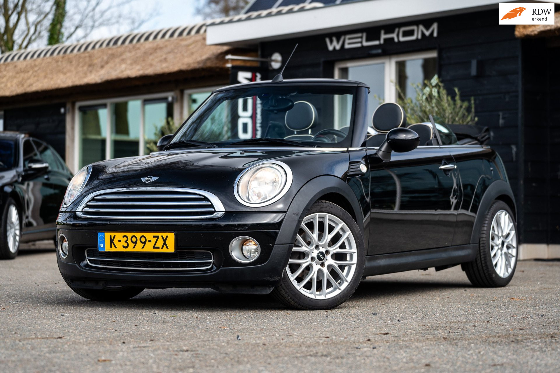 Foto van MINI COOPER CABRIO