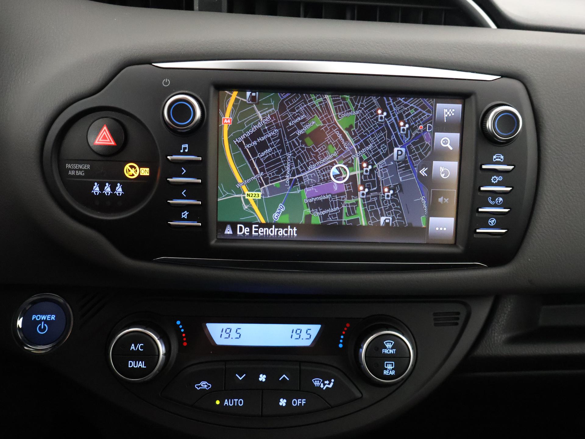 Foto van Toyota Toyota Yaris Hybrid