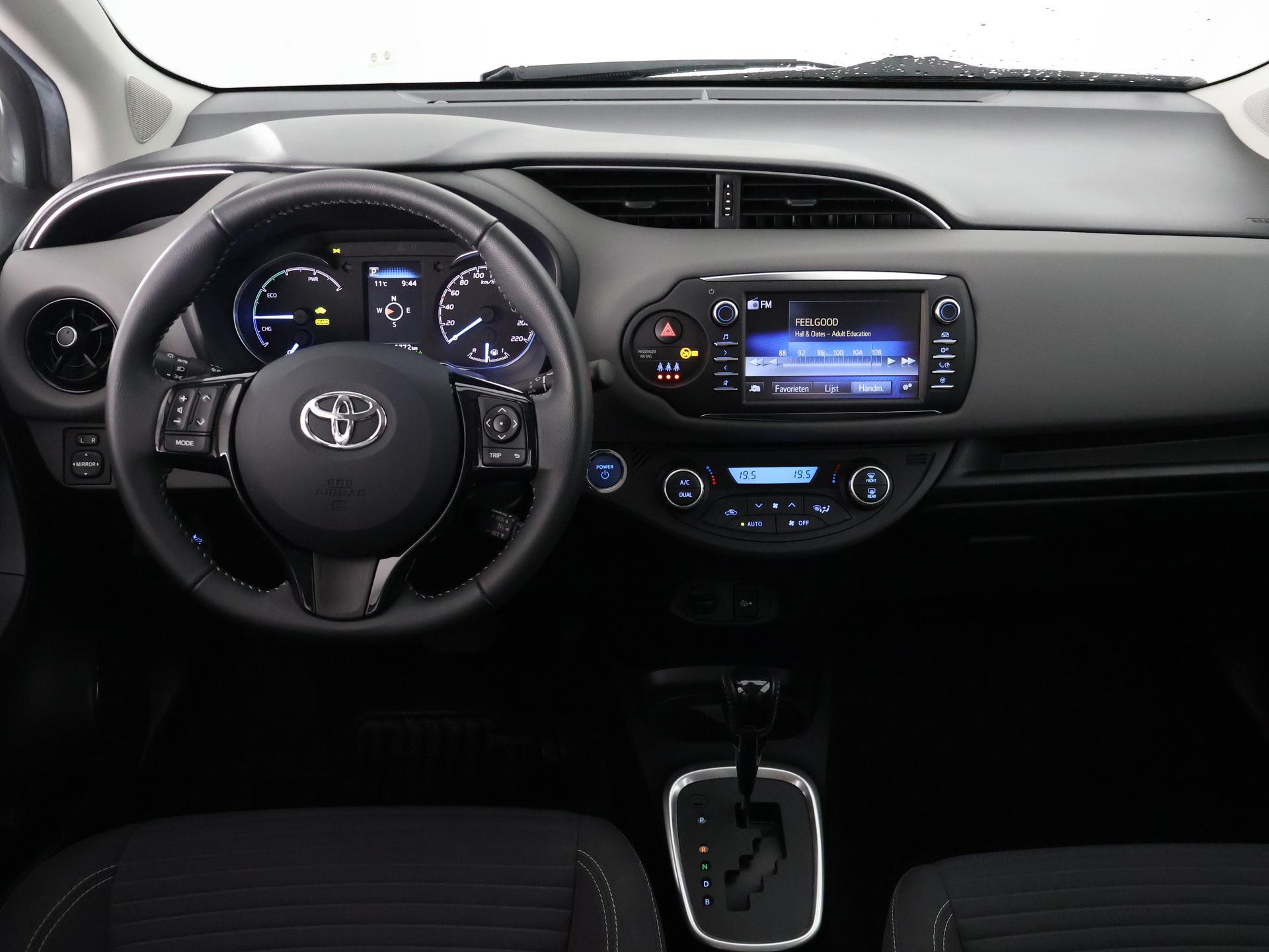 Foto van Toyota Toyota Yaris Hybrid