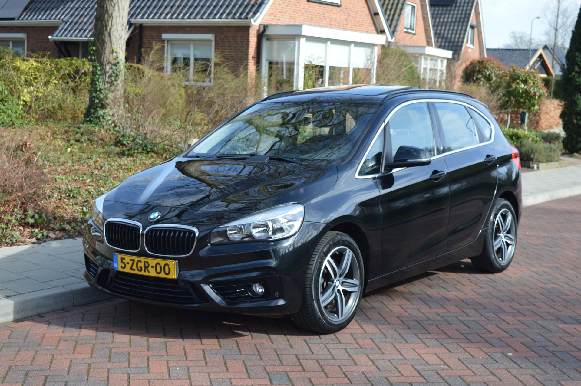 Foto van BMW 218D ACTIVE TOURER