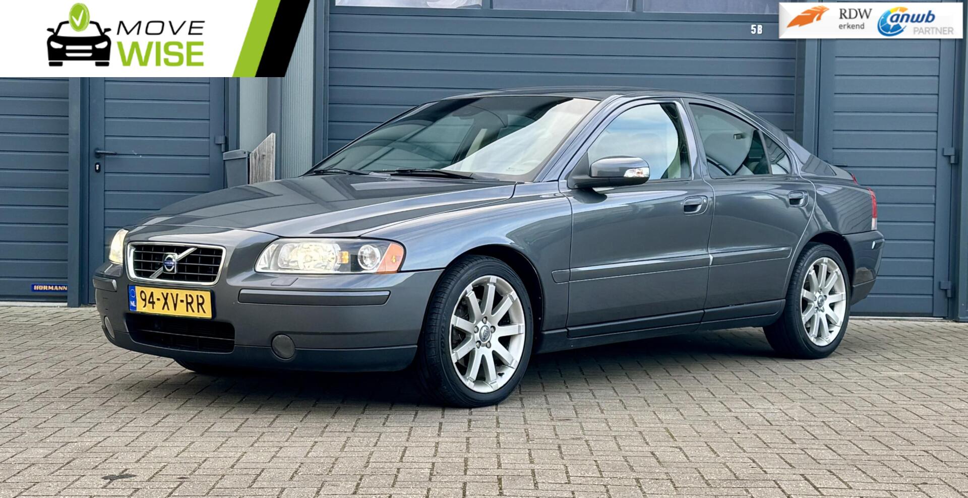 Volvo S60 2.4D 5 Cil. Drivers Edition | AUTOMAAT | TOP STAAT | Trekhaak | Sportuitvoering | 2007 - voorkant