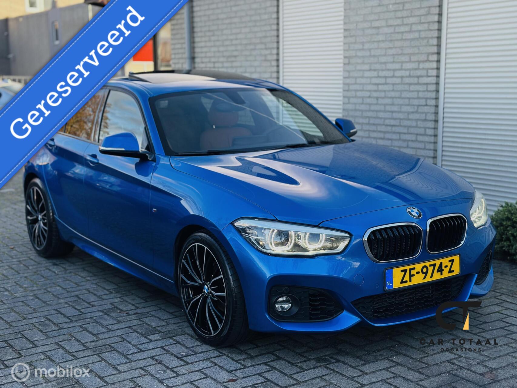 BMW 118i 118i M Sport Edition|PANO|CARPLAY|LED| 2019 - voorkant