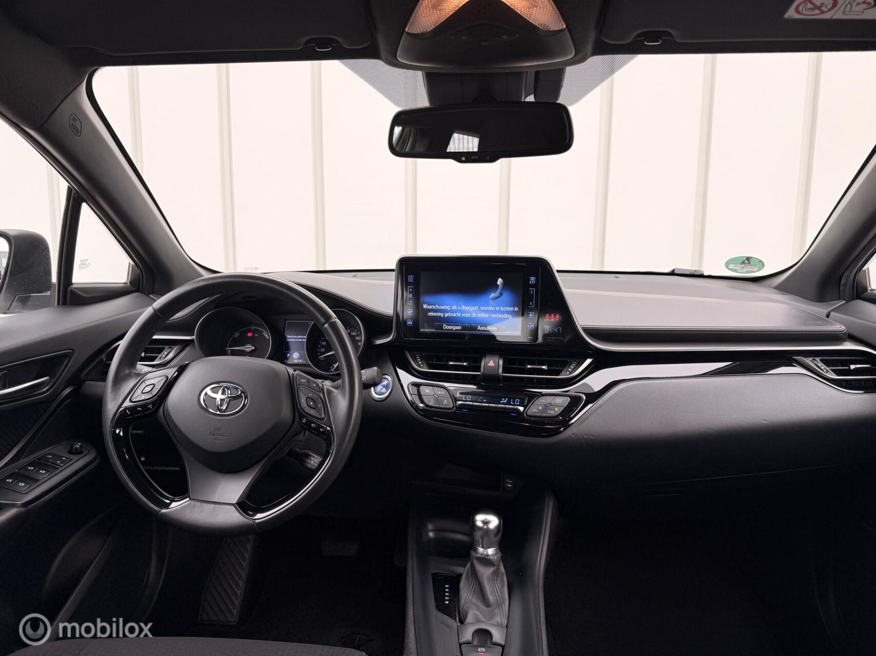 Foto van Toyota Toyota C-hr