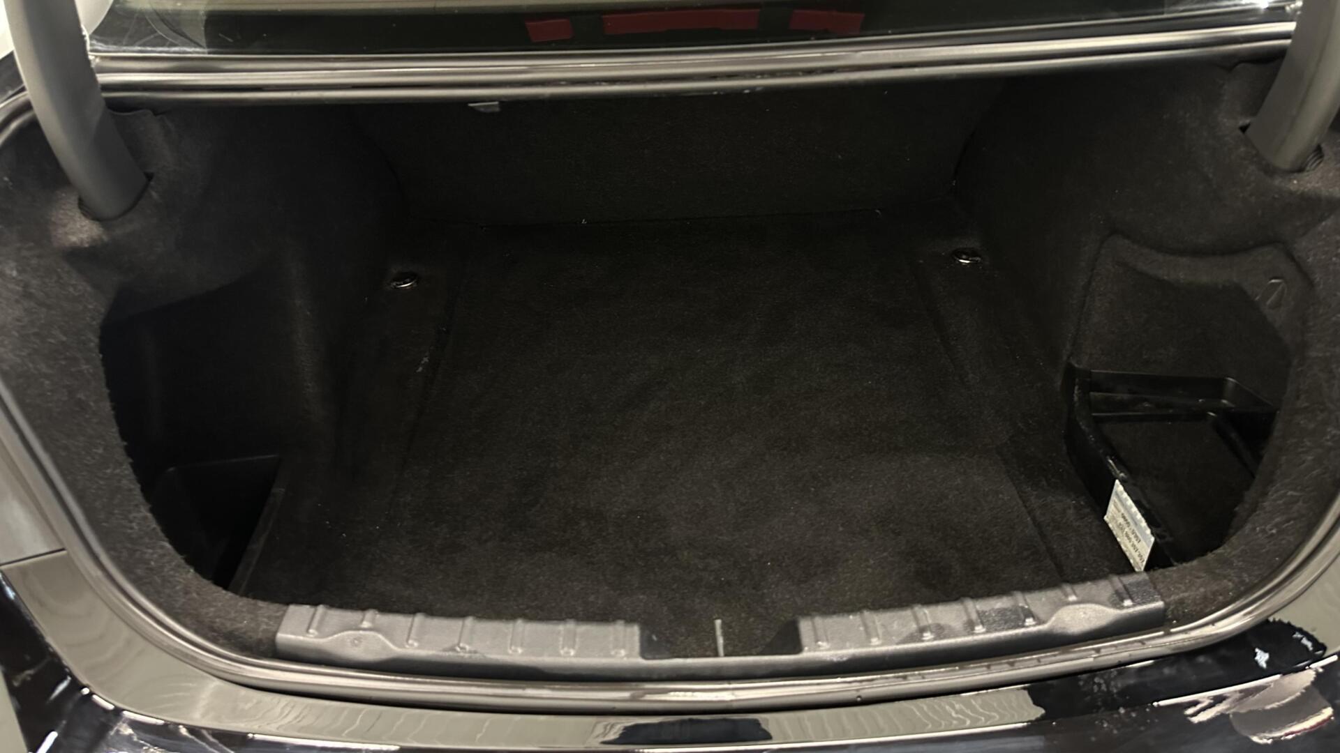 Foto van BMW 320i Ed