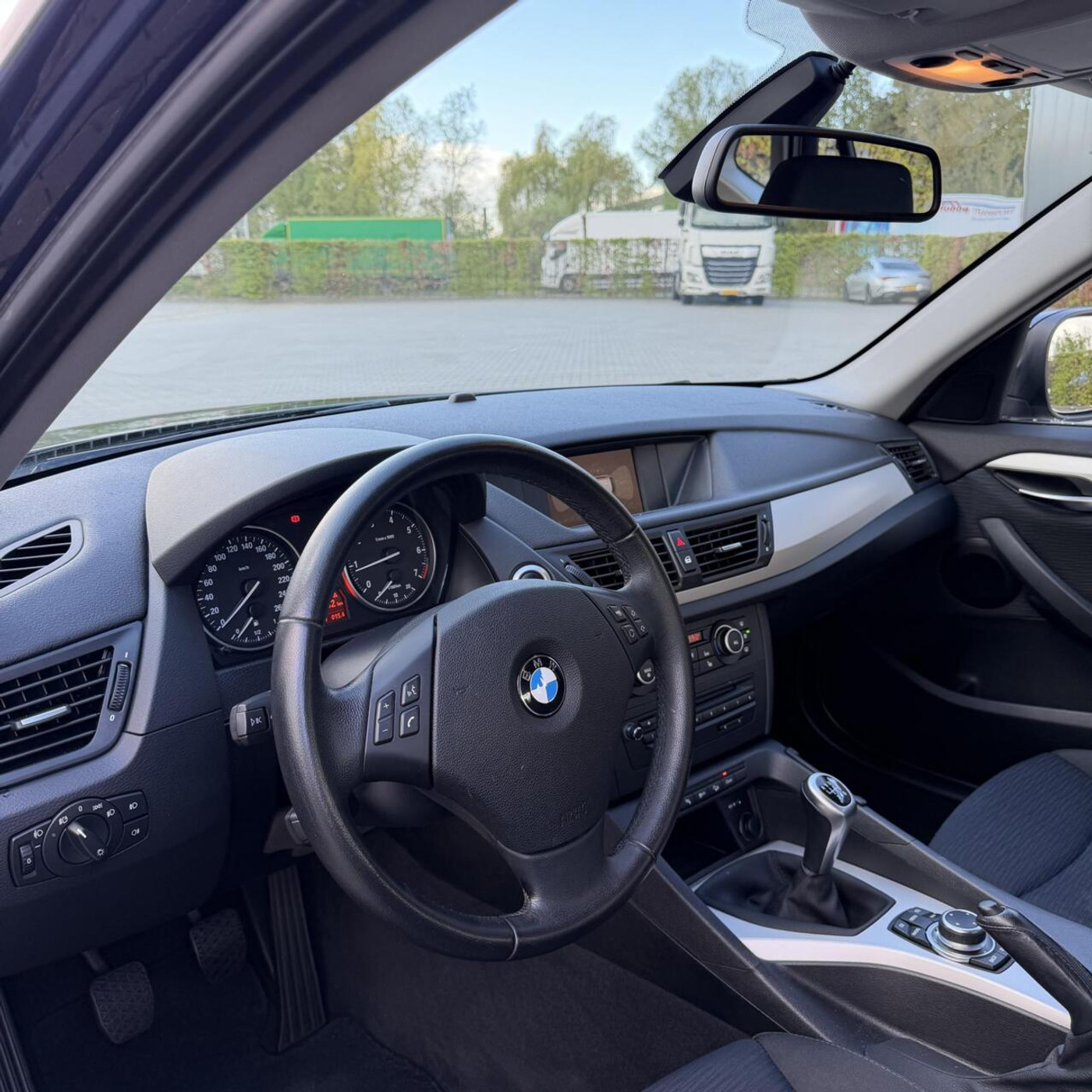 Foto van BMW X1 Xdrive20i
