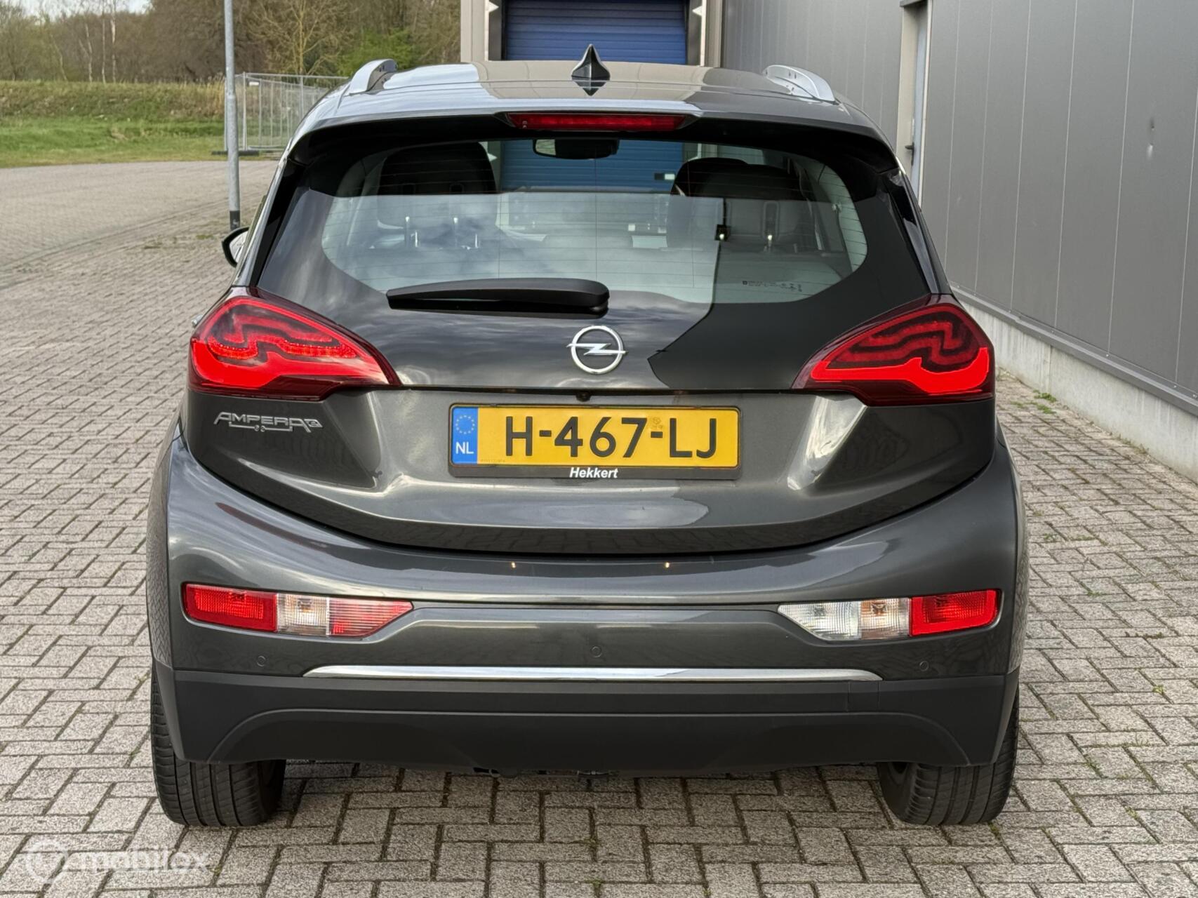 Foto van Opel Ampera-e