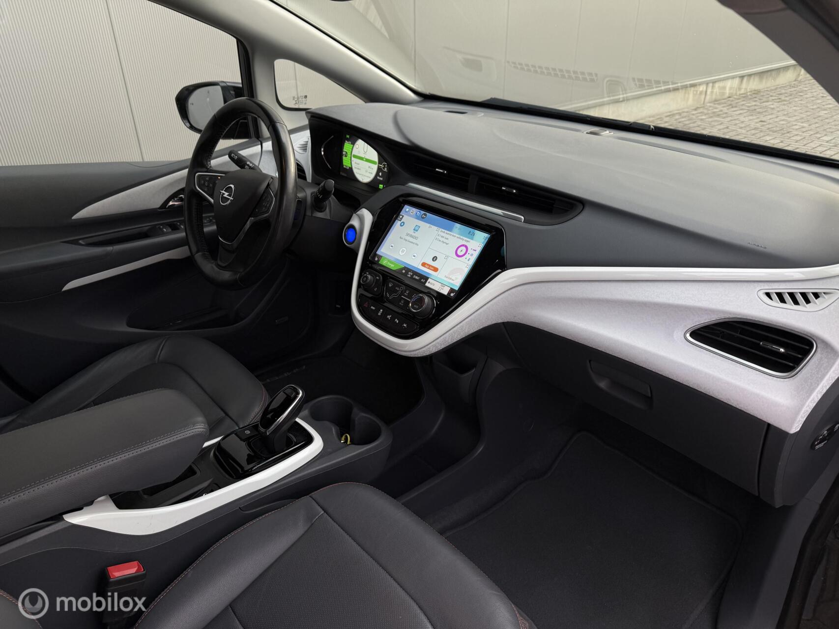 Foto van Opel Ampera-e