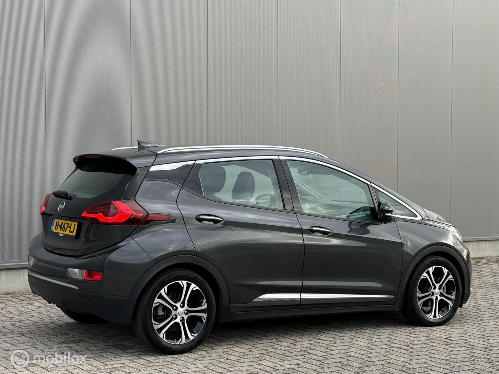 Foto van Opel Ampera-e