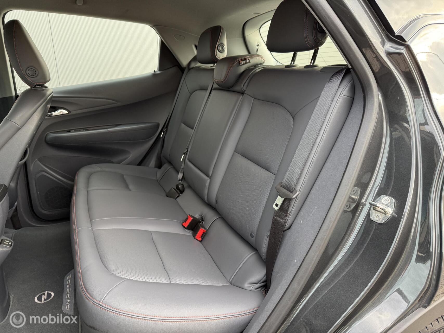 Foto van Opel Ampera-e