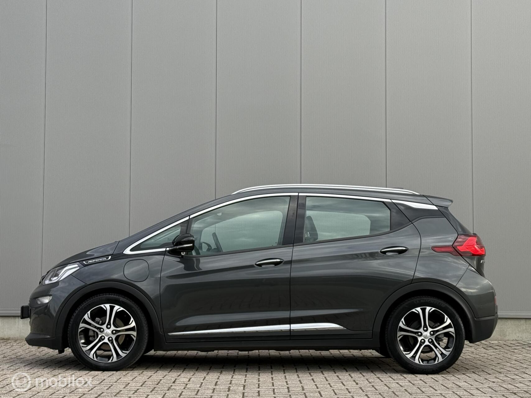 Foto van Opel Ampera-e
