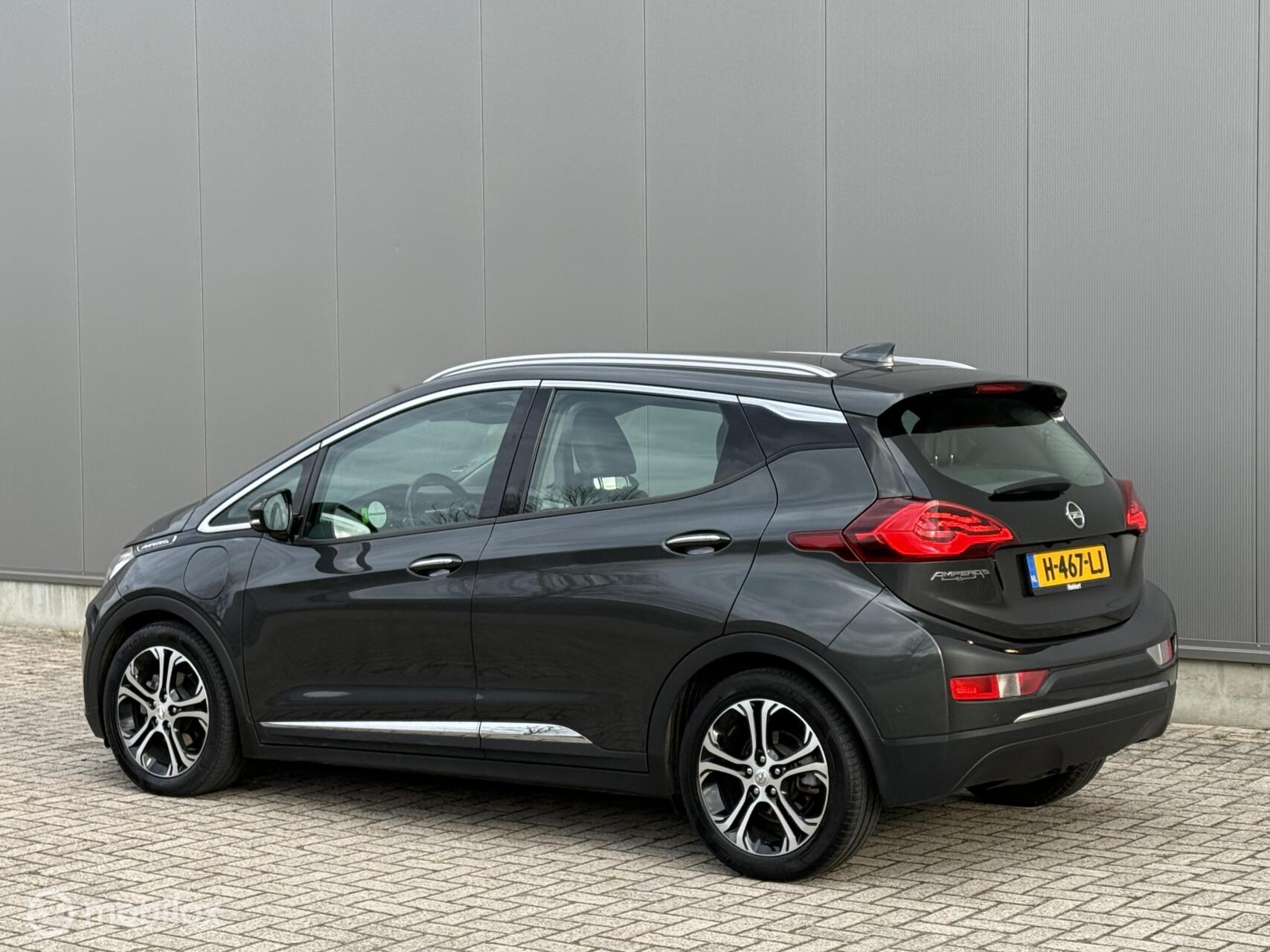 Foto van Opel Ampera-e