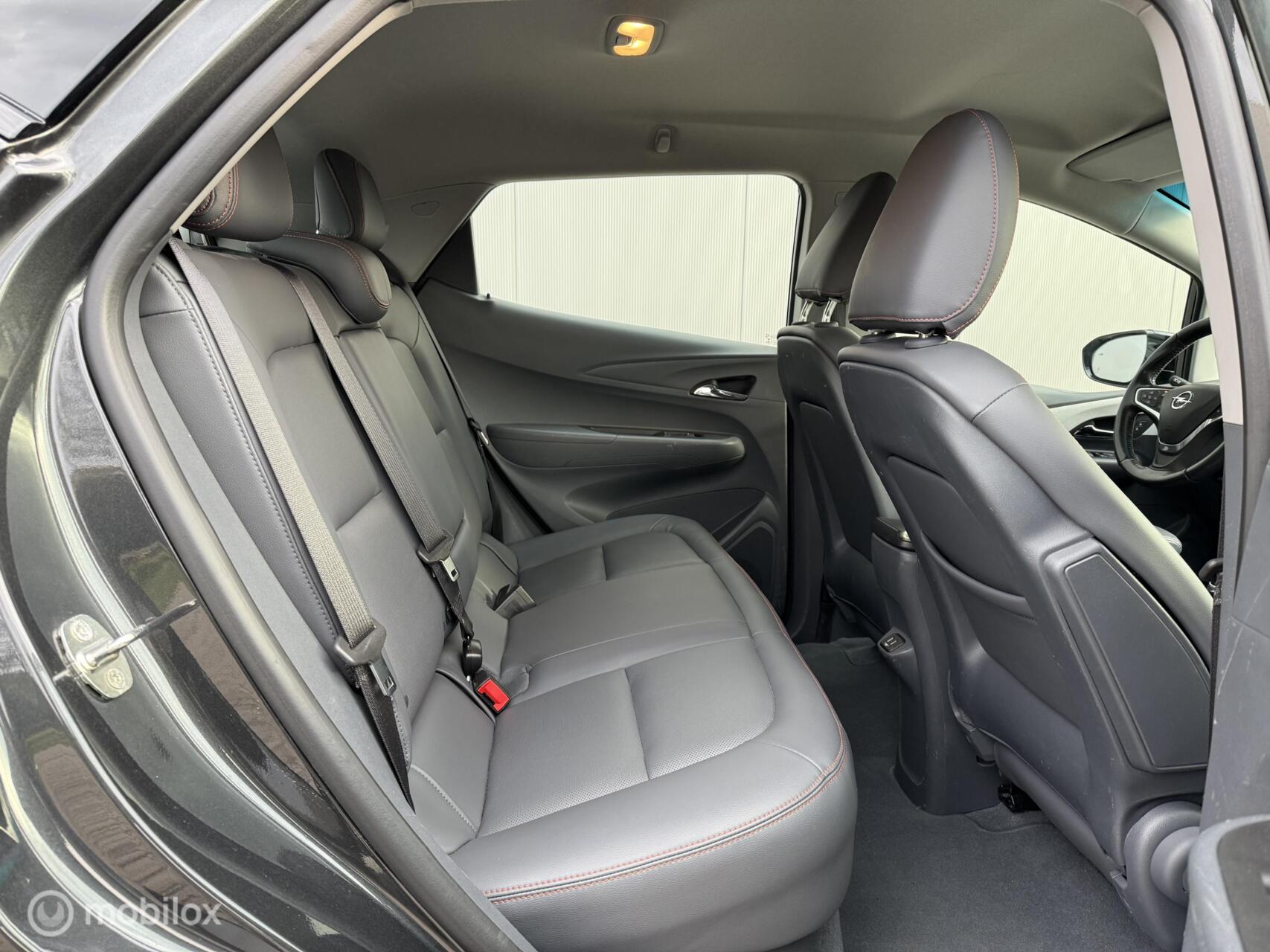 Foto van Opel Ampera-e