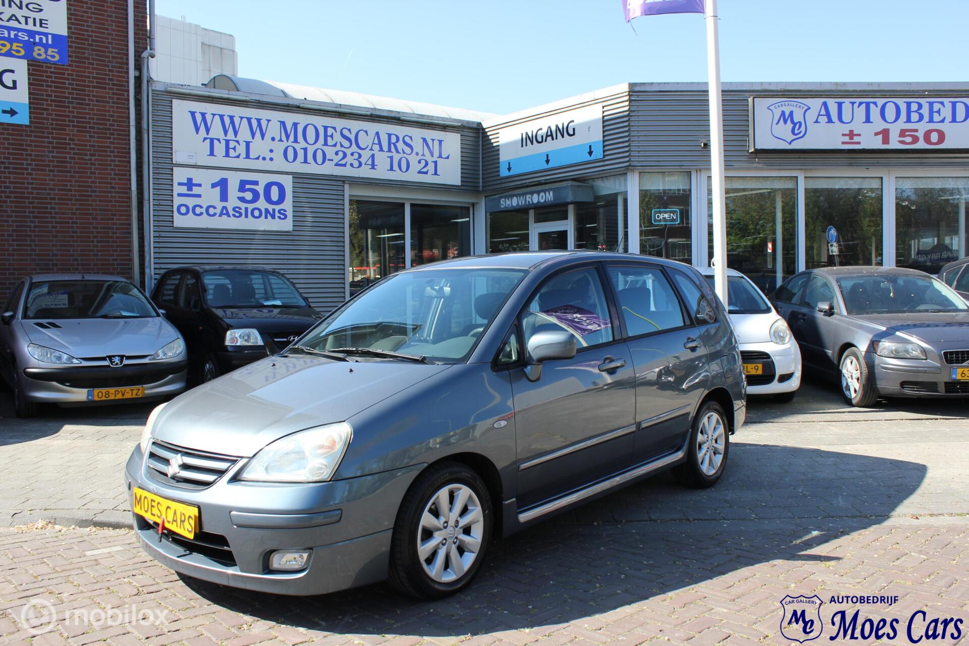 Foto van SUZUKI LIANA