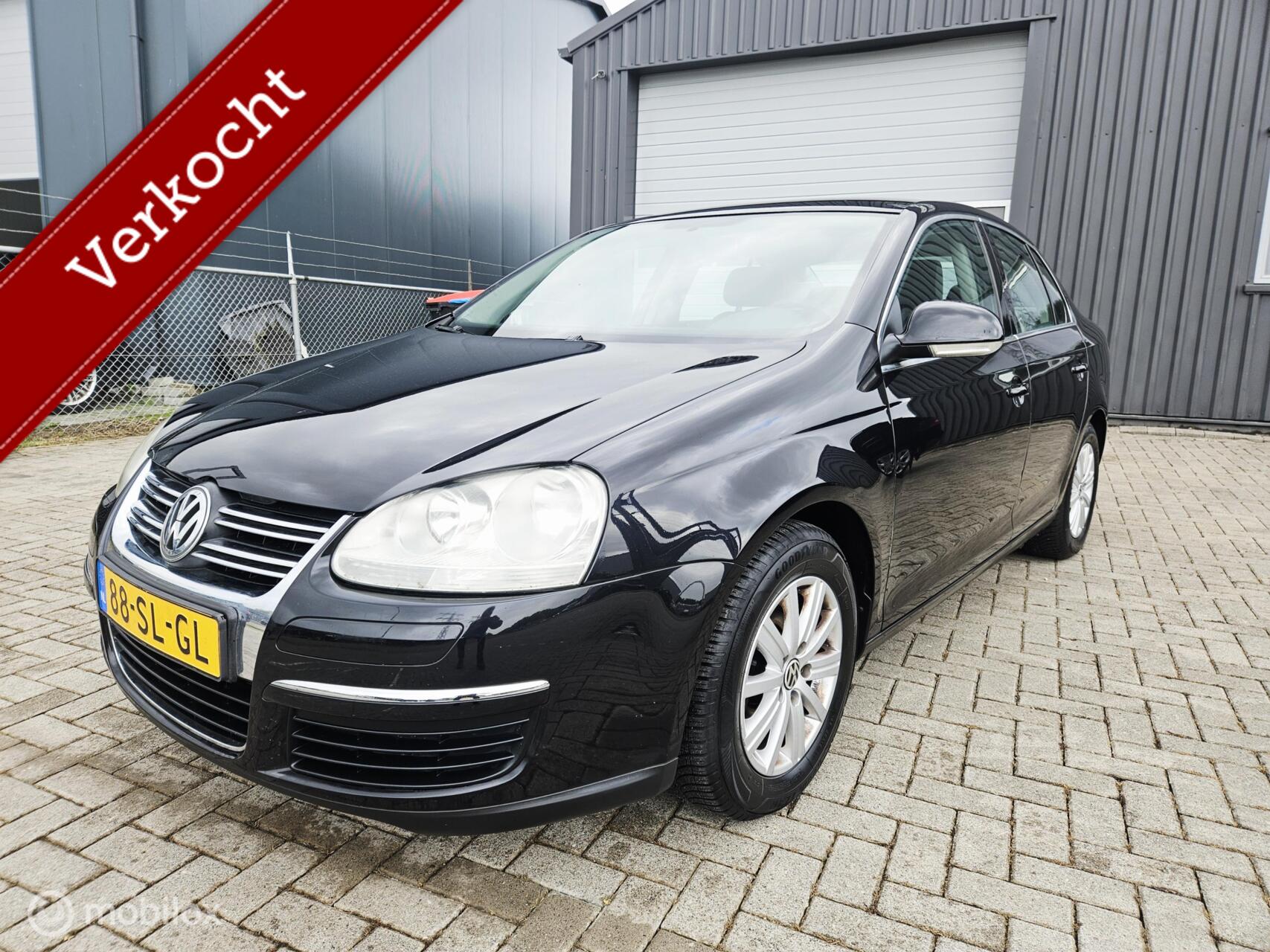Volkswagen Jetta 1.6 Comfortline APK 03/2027 2006 - voorkant