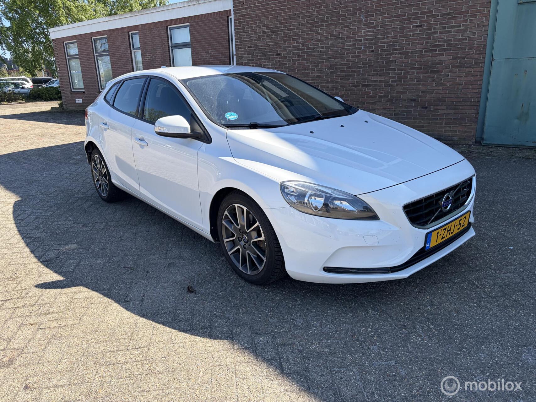 Foto van VOLVO V40