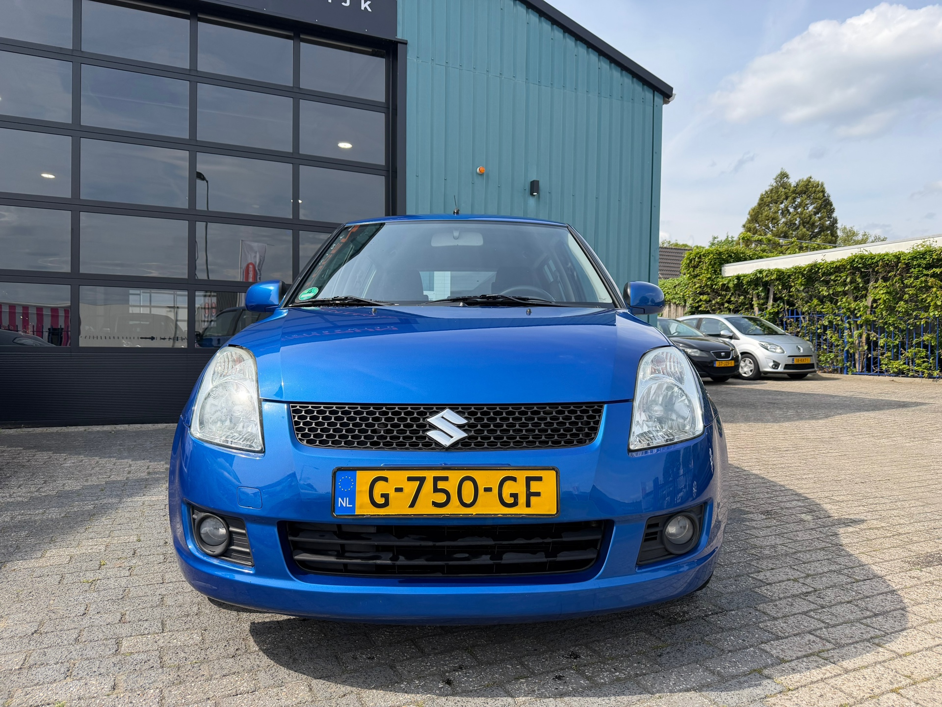 Foto van SUZUKI SWIFT