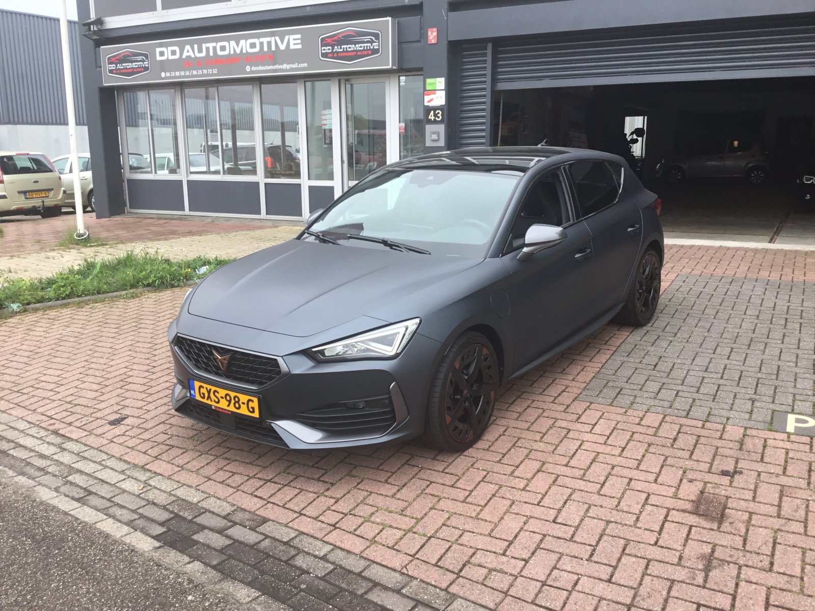 Cupra Leon Sportstourer 1.4 e-Hyb 245 2021 - voorkant