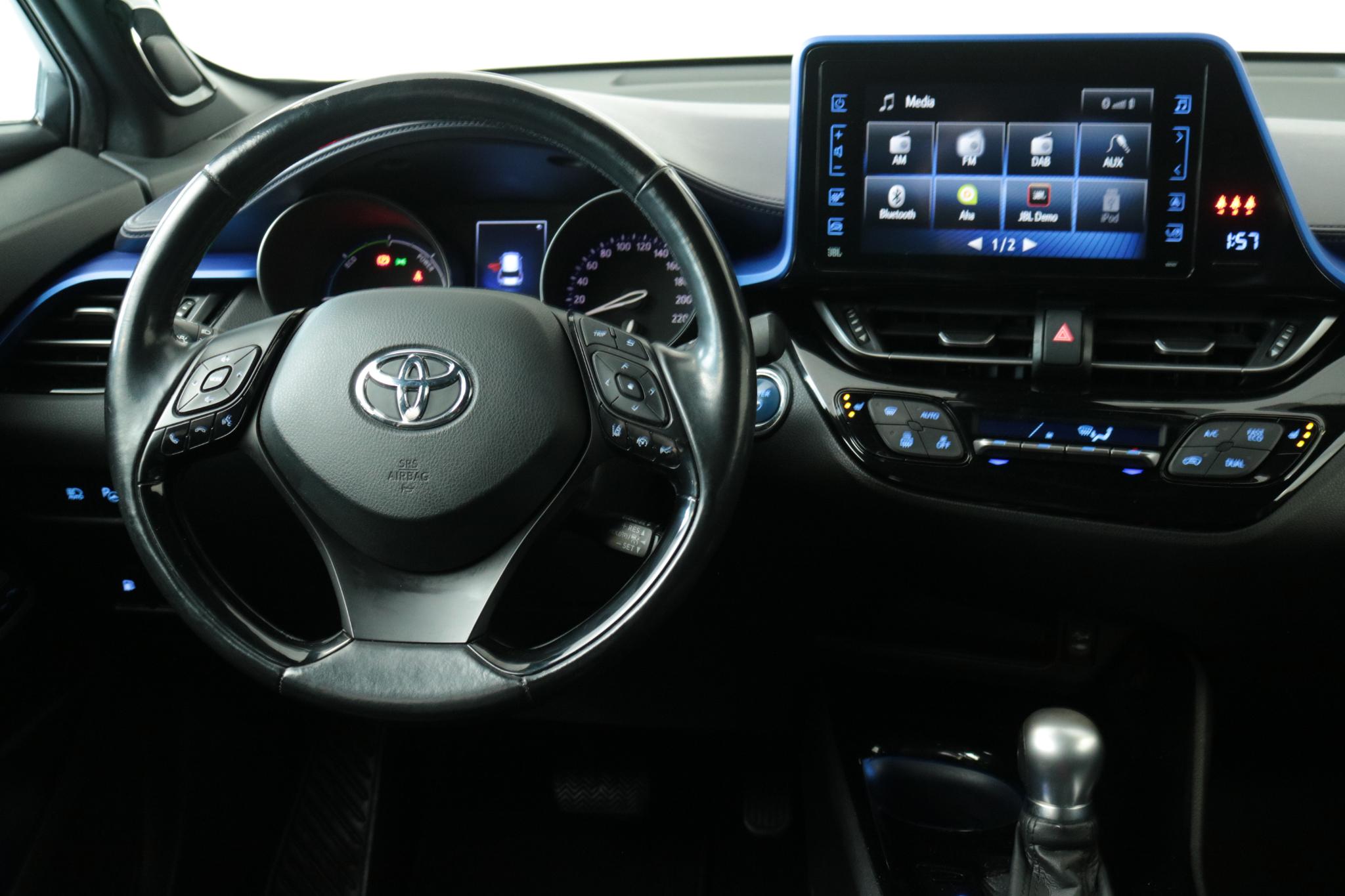 Foto van Toyota Toyota C-hr