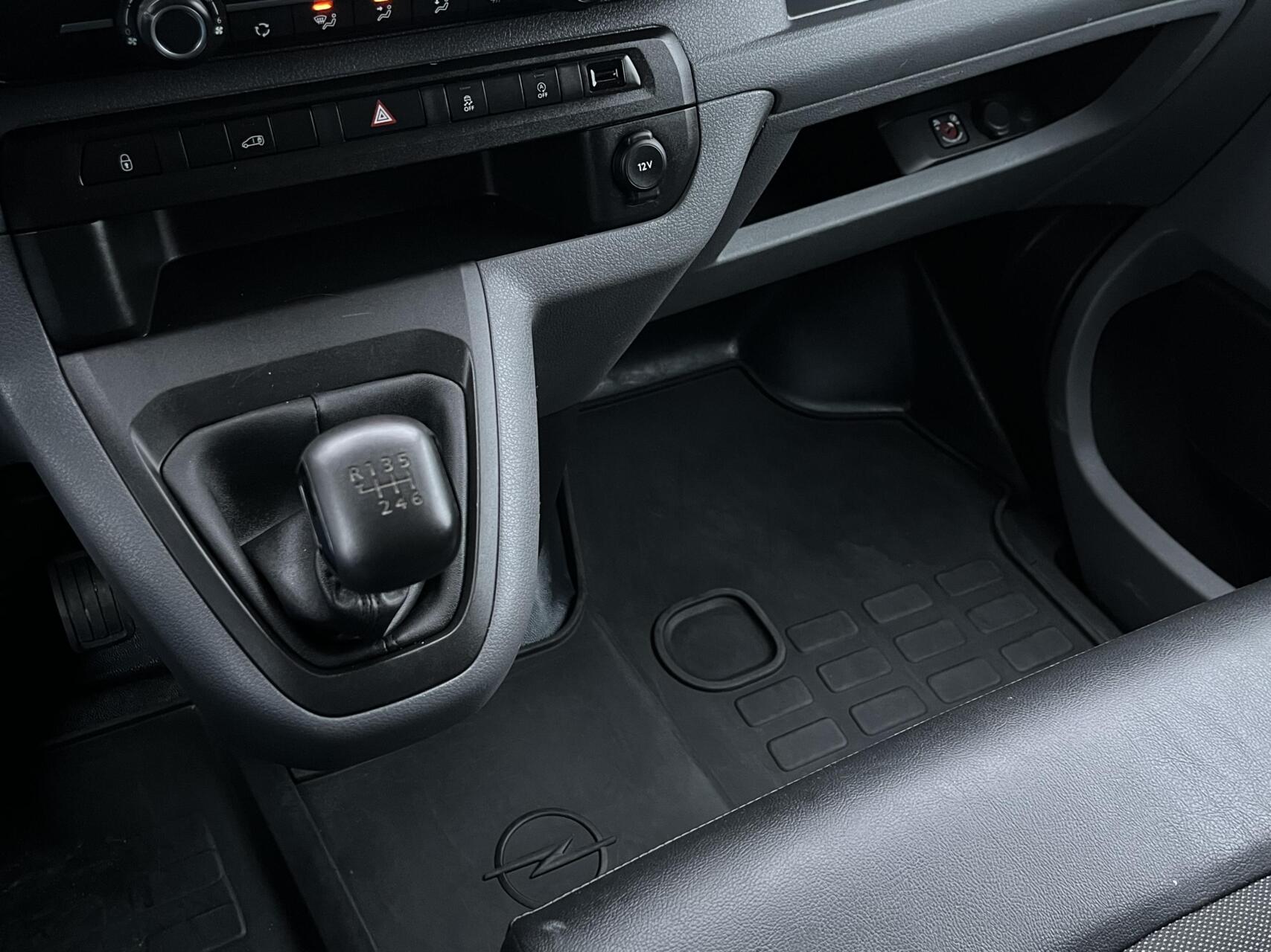 Foto van Opel Vivaro