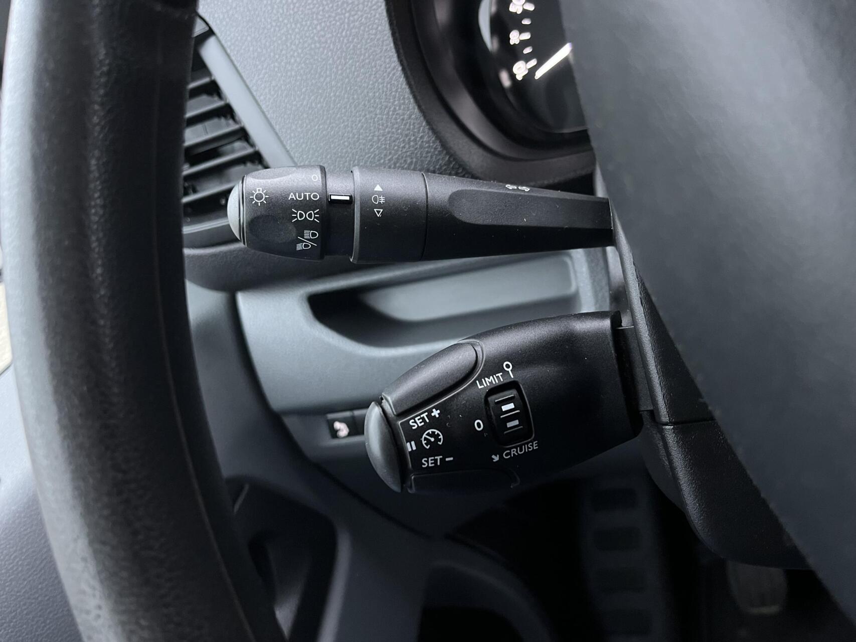 Foto van Opel Vivaro