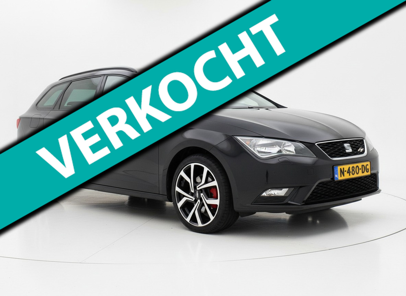 Seat Leon ST 1.2 TSI Style Business Clima/Cruise/Stoelverw!! 2014 - voorkant