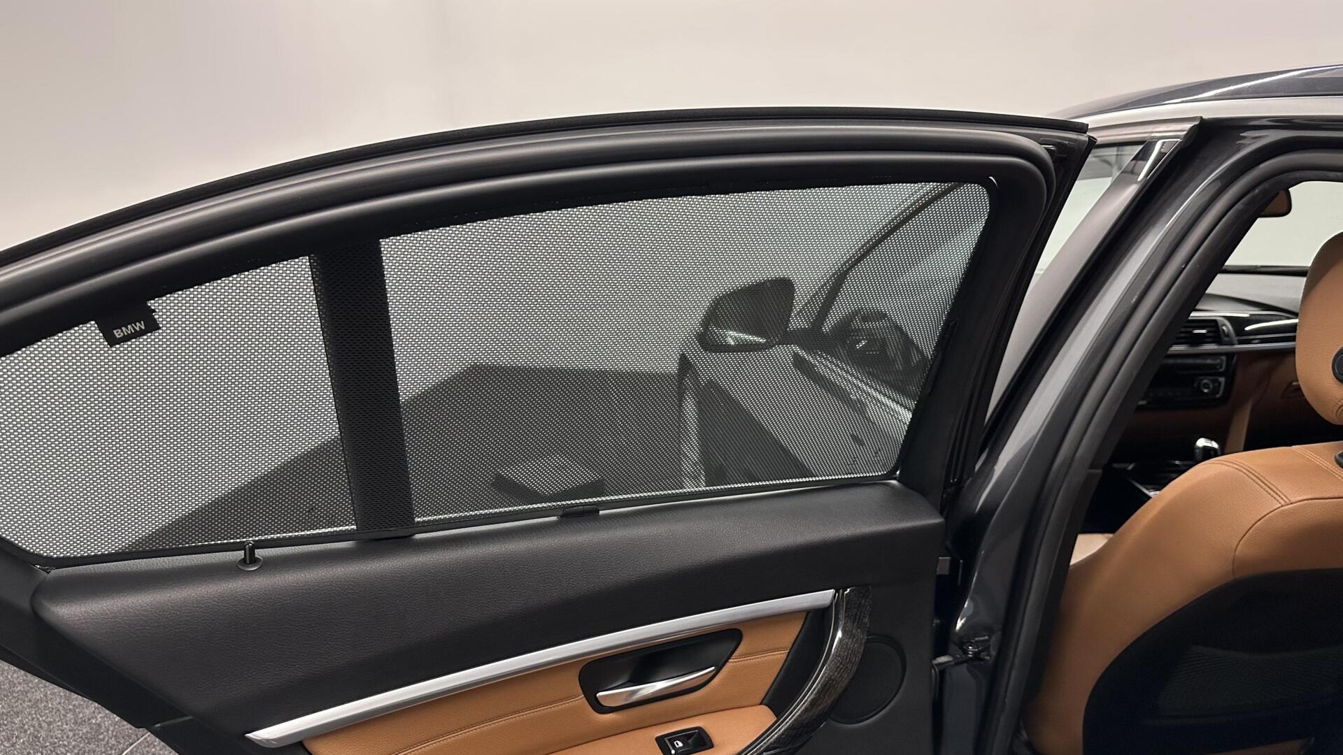 Foto van BMW 330e Iperformance