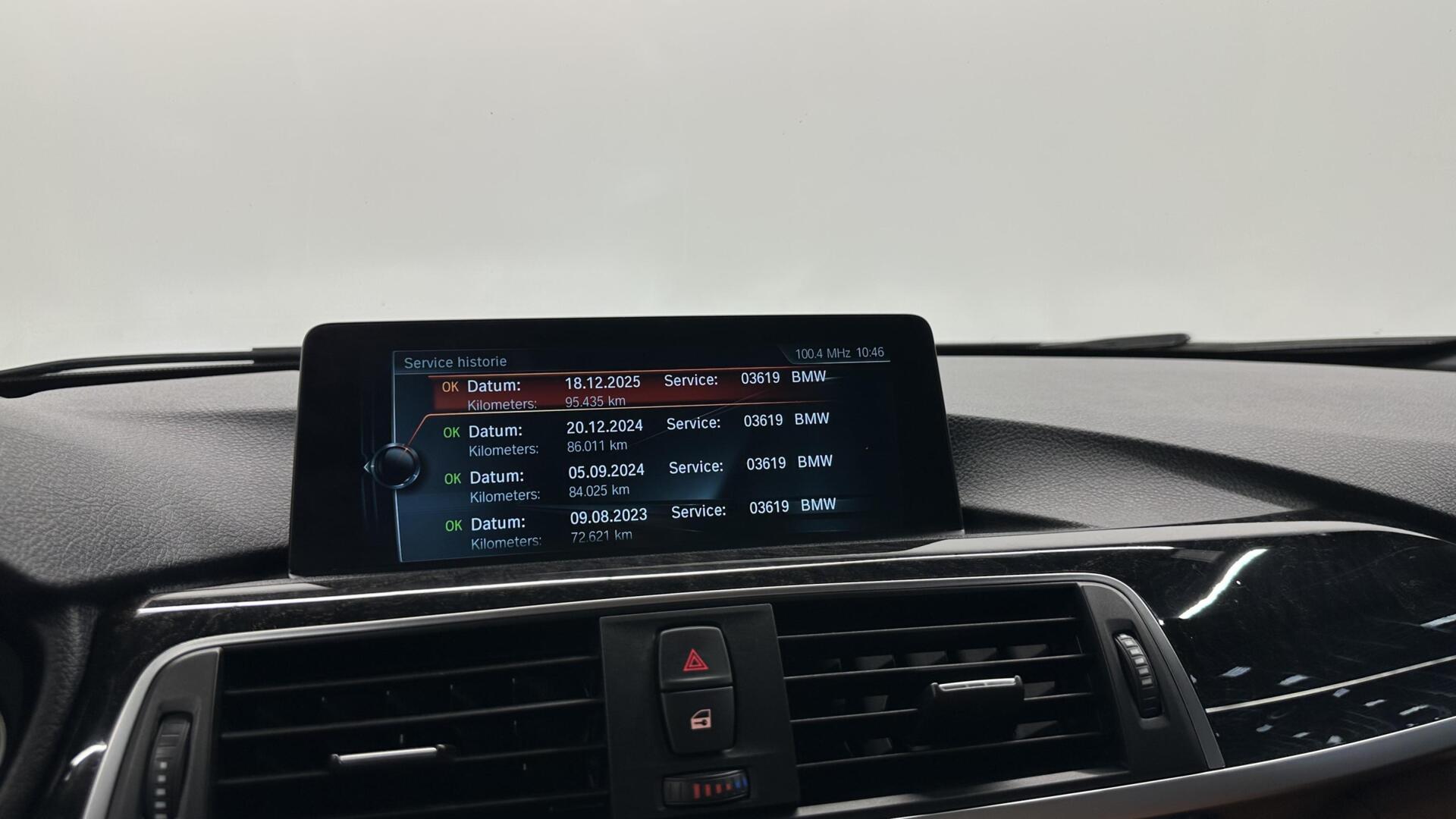 Foto van BMW 330e Iperformance