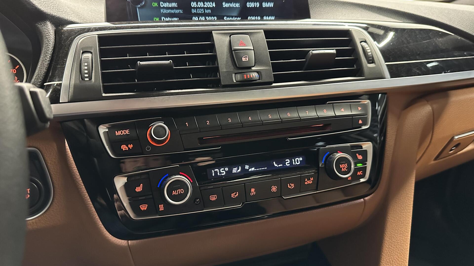 Foto van BMW 330e Iperformance
