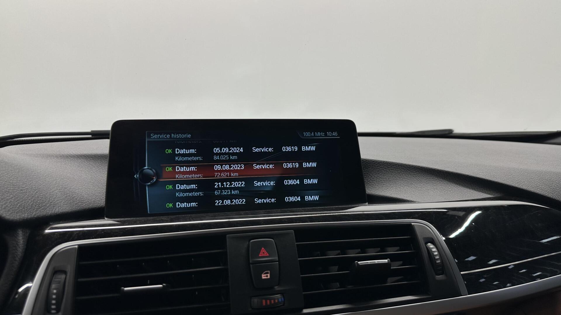 Foto van BMW 330e Iperformance