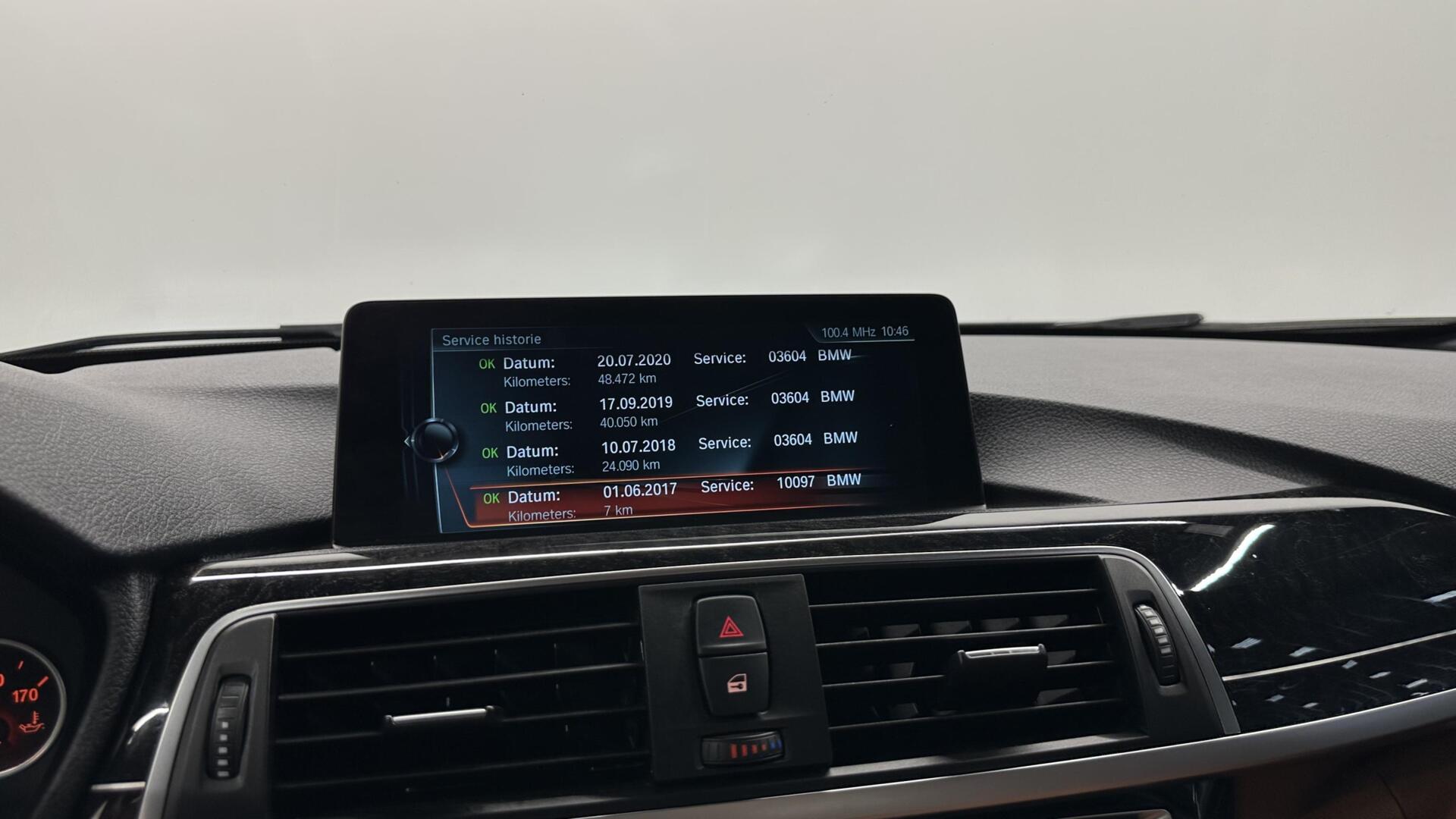 Foto van BMW 330e Iperformance