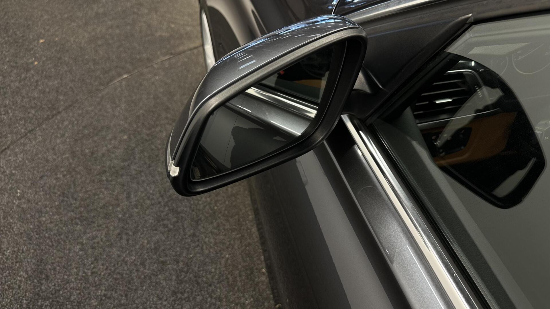 Foto van BMW 330e Iperformance