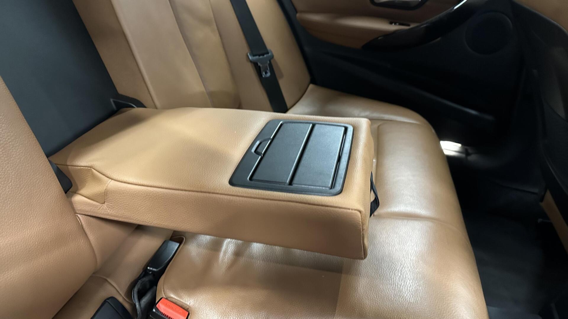 Foto van BMW 330e Iperformance