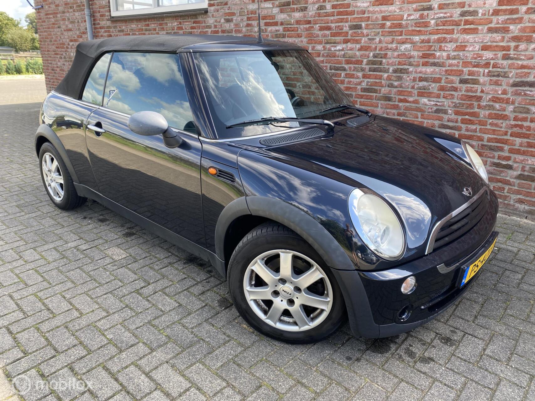Foto van Mini Cabrio