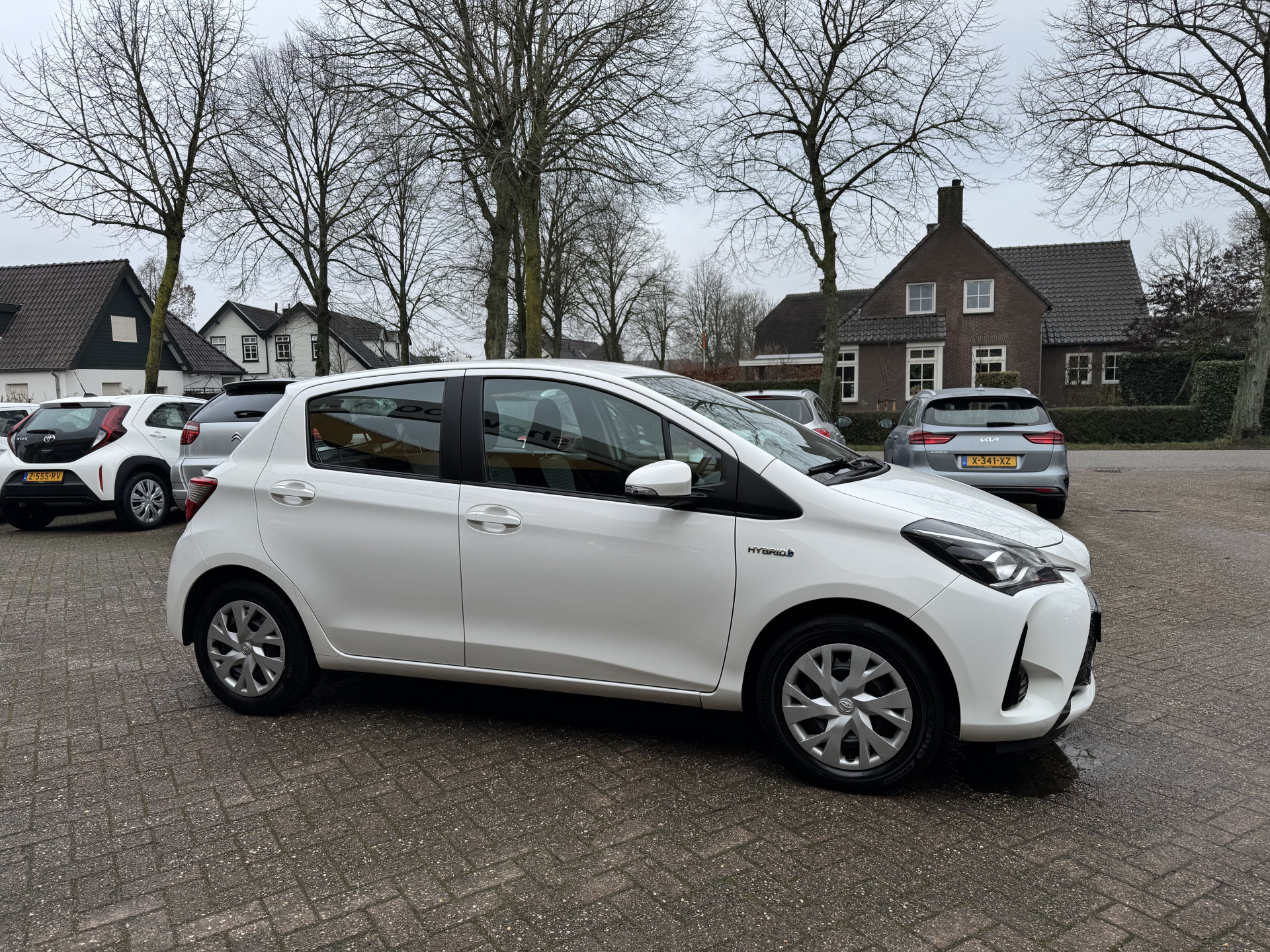 Foto van Toyota Toyota Yaris Hybrid