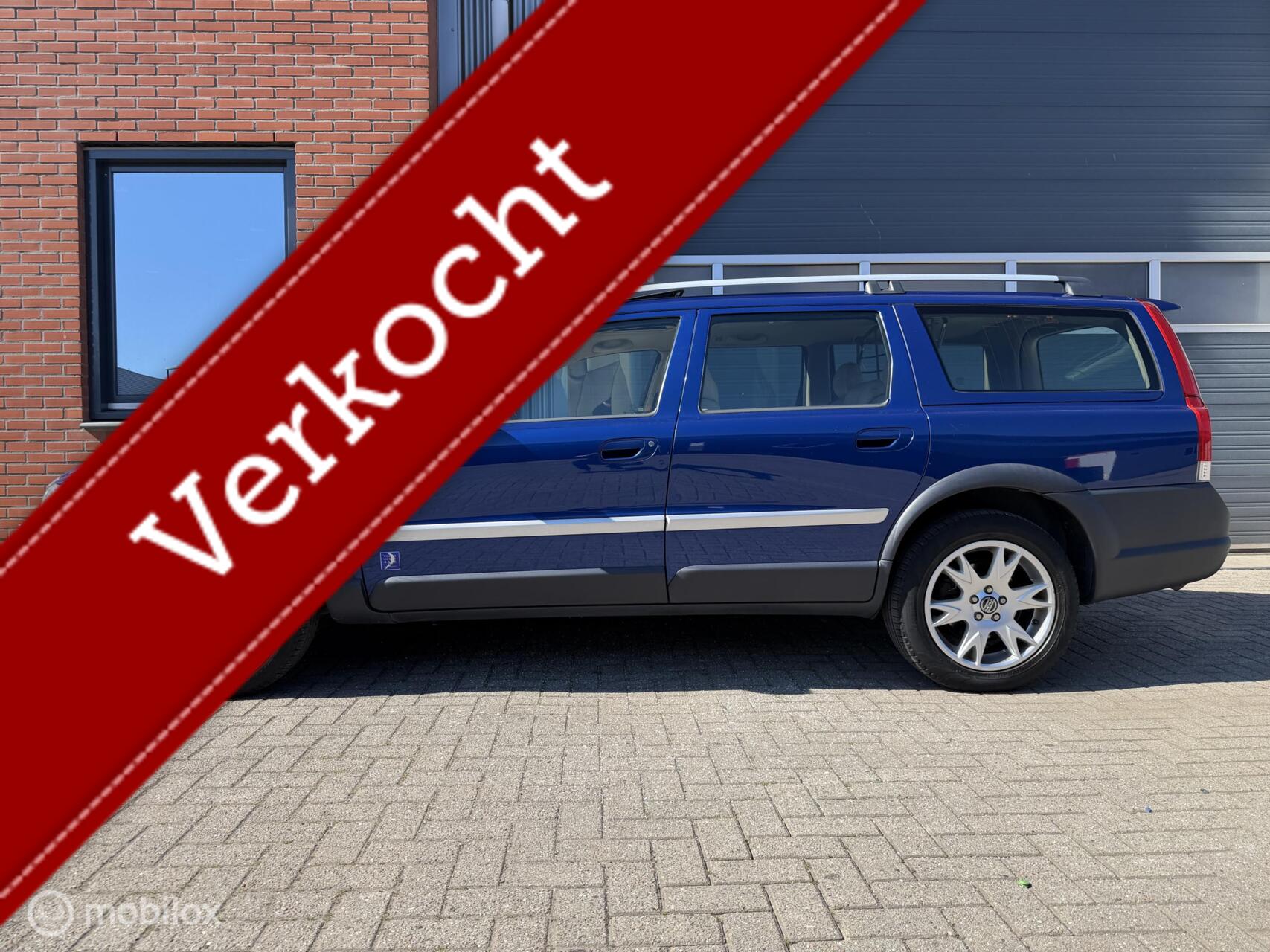 Volvo Xc70 2.5T Ocean Race - handgesch. - schuifdak - Four-C 2005 - voorkant