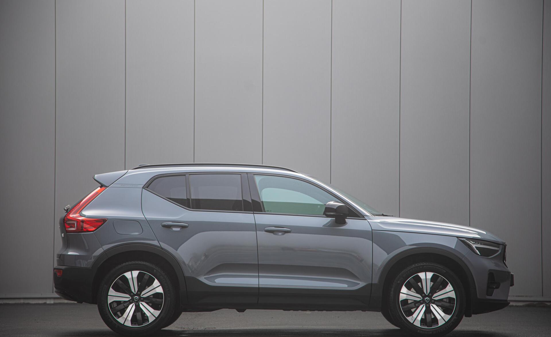 Volvo XC40 1.5 T5 Plug-in hybrid Ultimate Bright Facelift|Panorama|360|Harman/kardon 2023 - voorkant