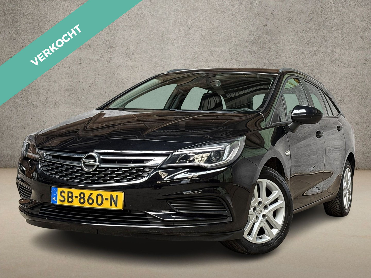 Opel Astra Sports Tourer 1.0 Sport 2018 - voorkant
