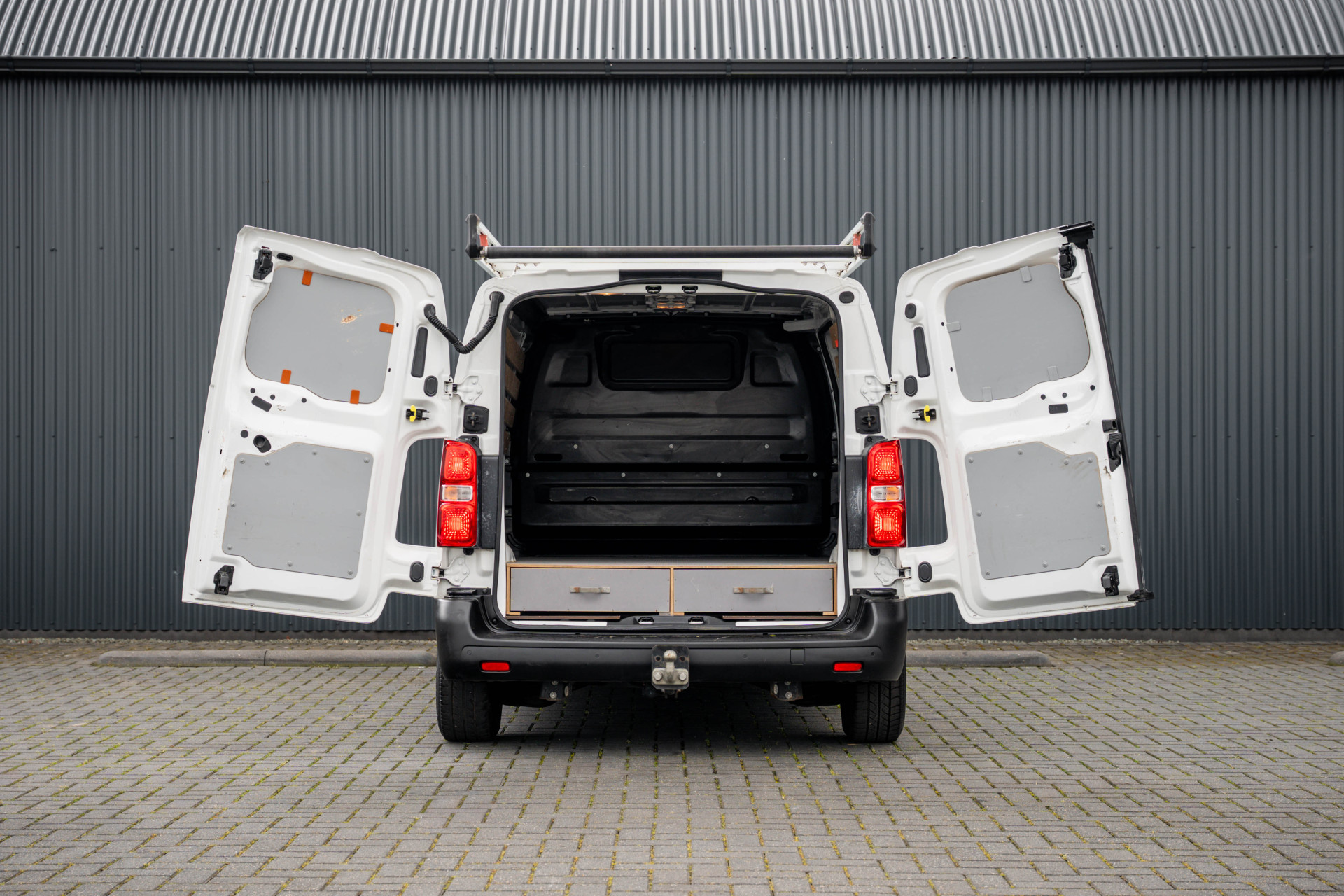 Foto van Opel Vivaro