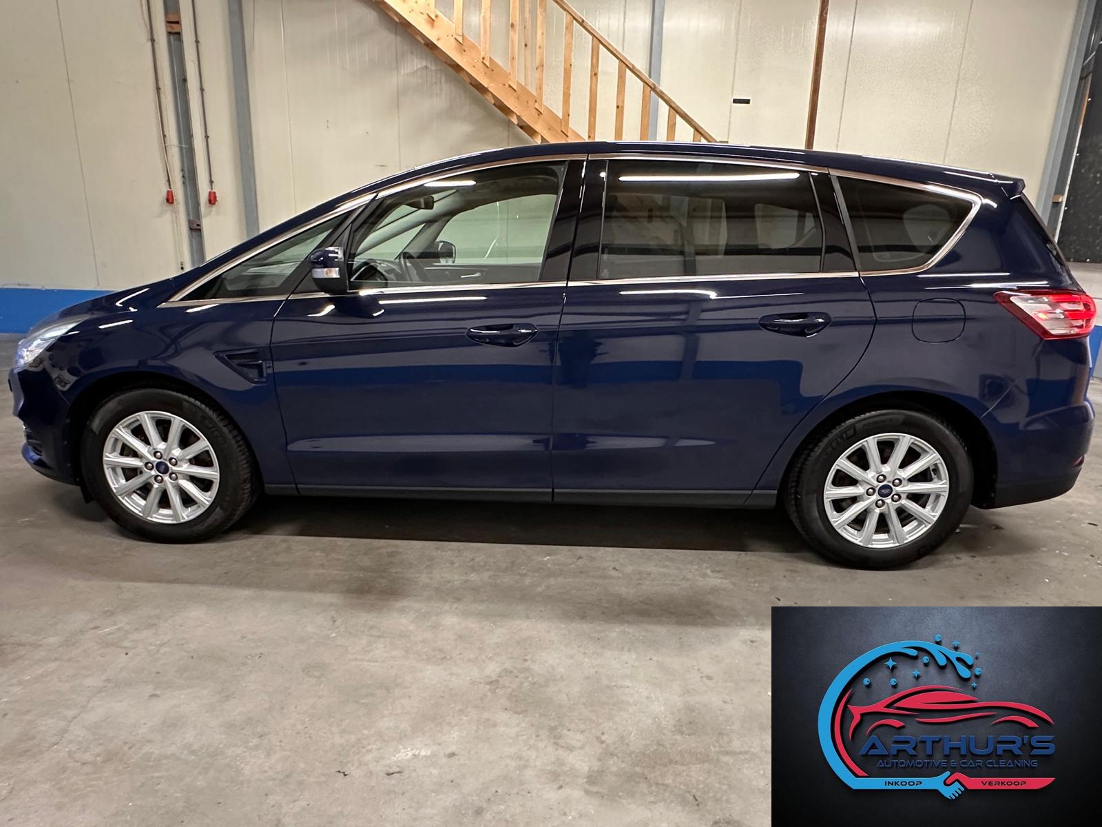 Foto van Ford S-max