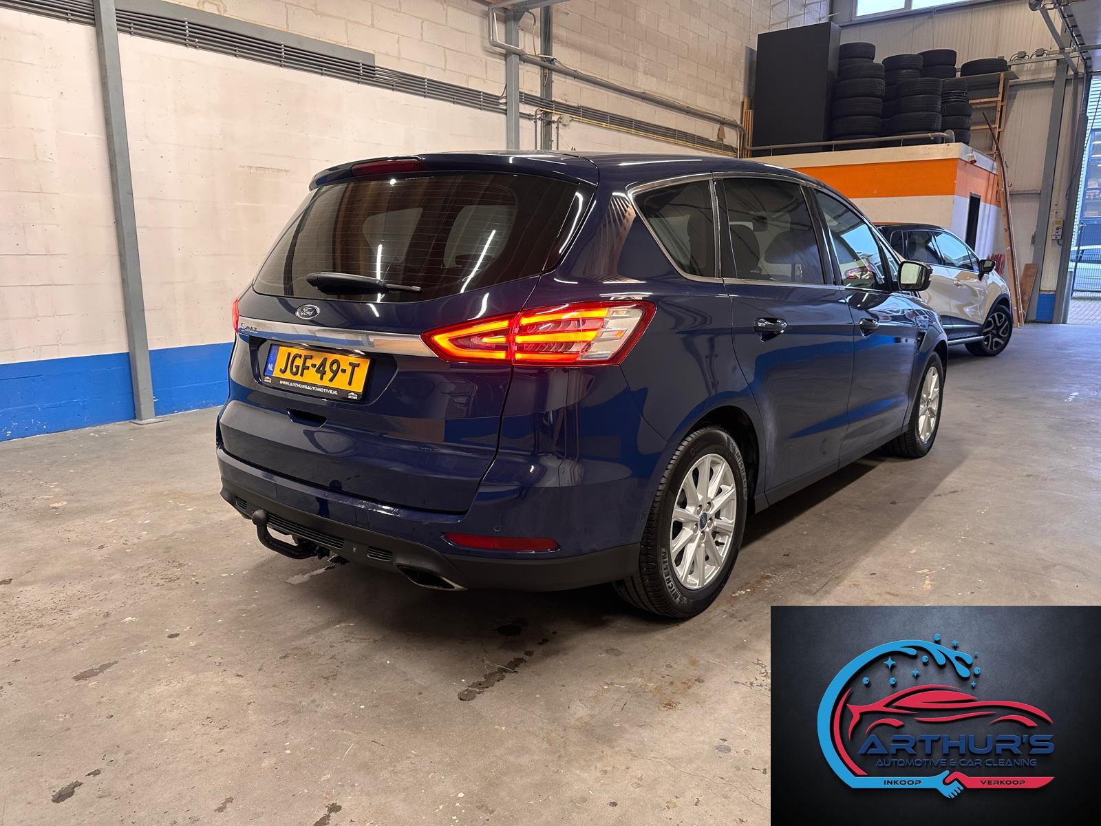 Foto van Ford S-max