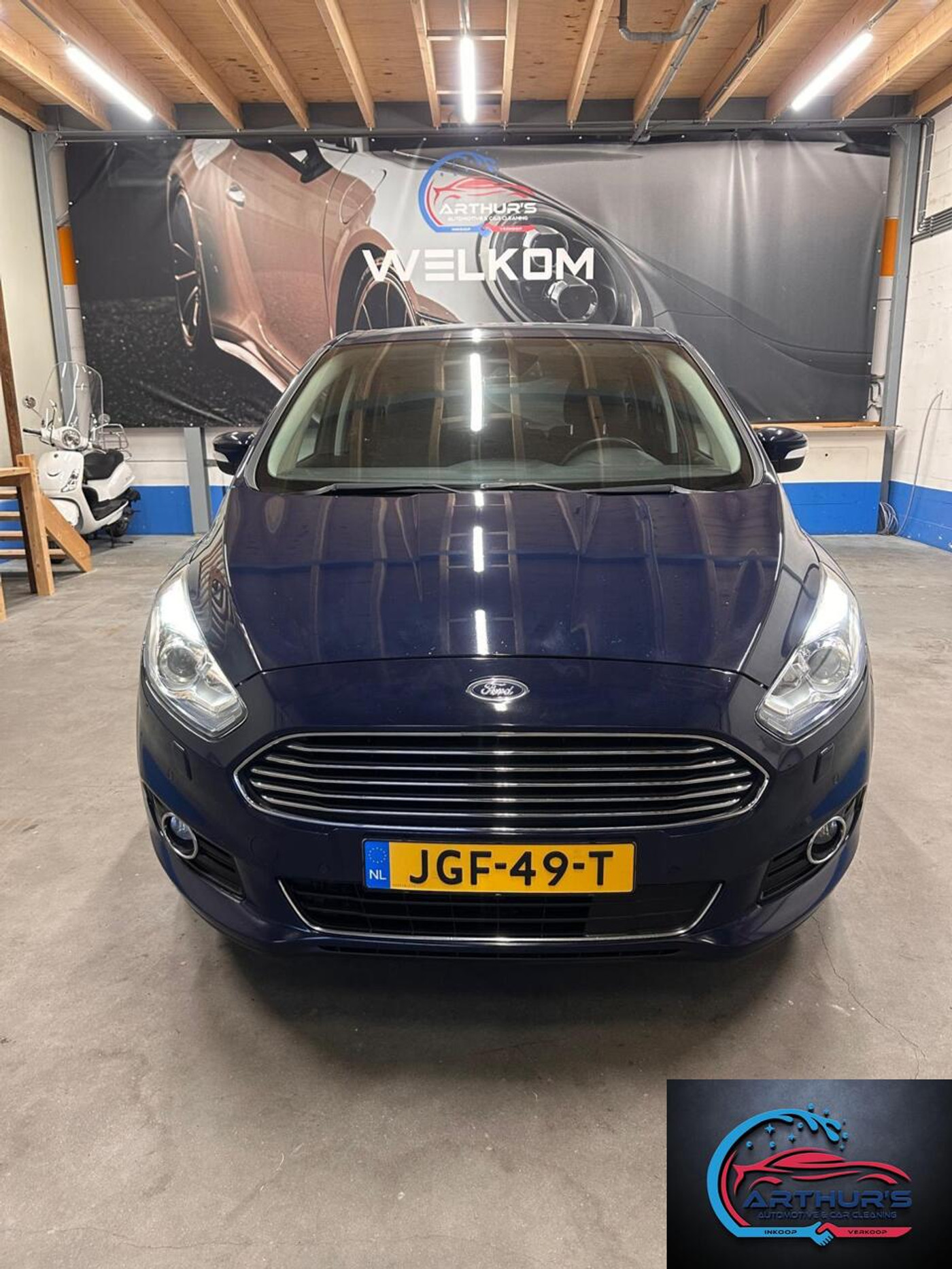 Foto van Ford S-max