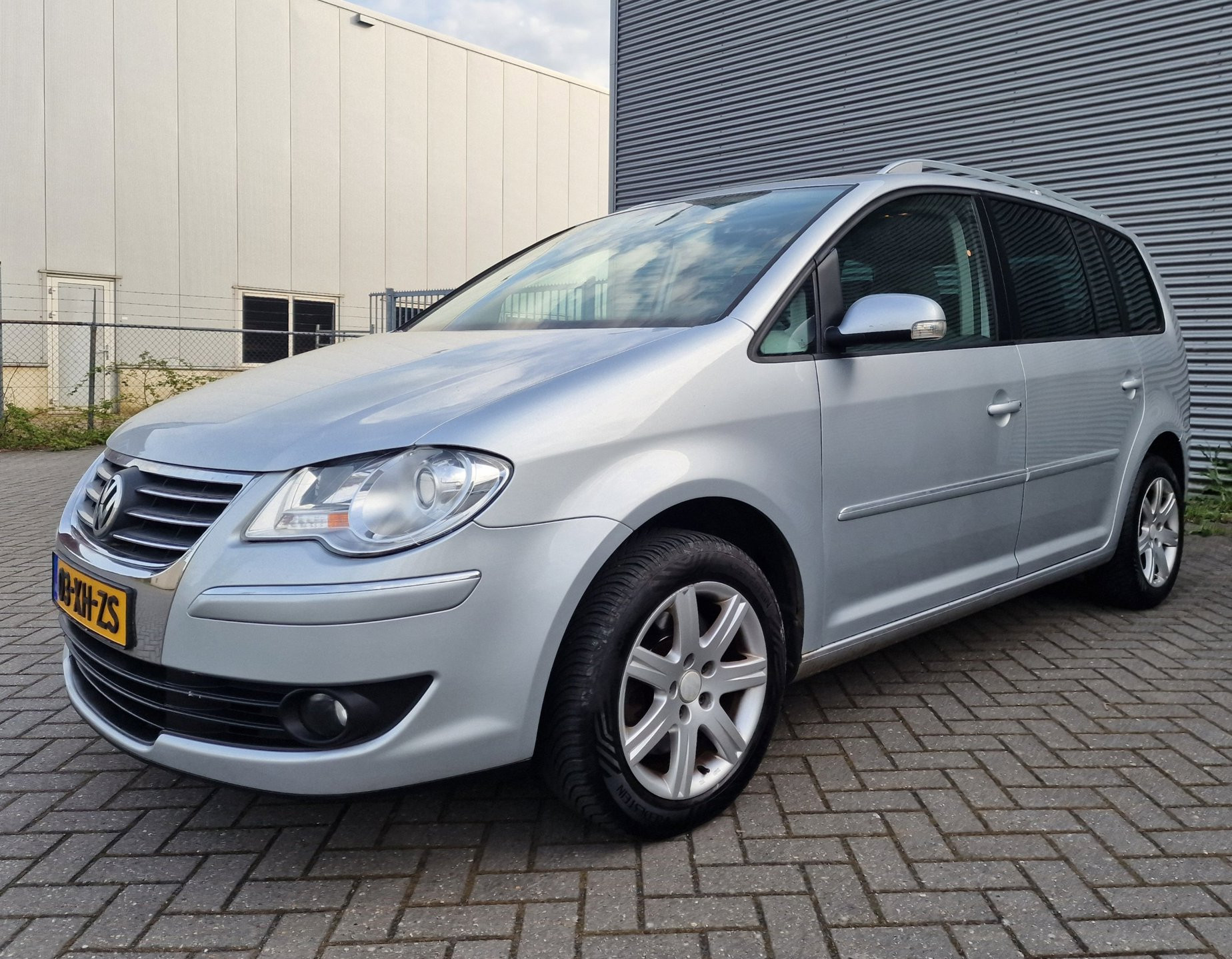 Foto van VOLKSWAGEN TOURAN