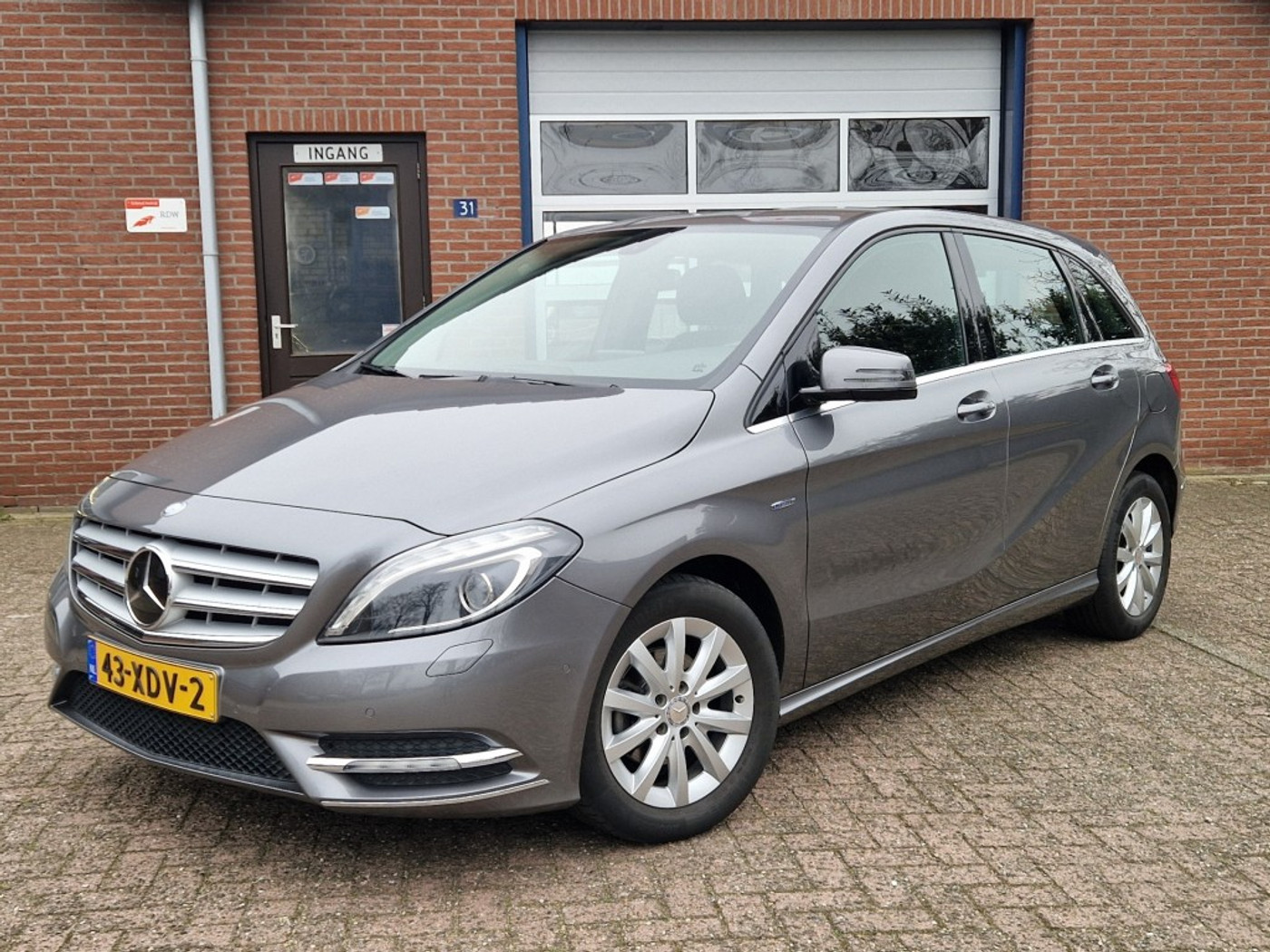 Foto van MERCEDES-BENZ B 180