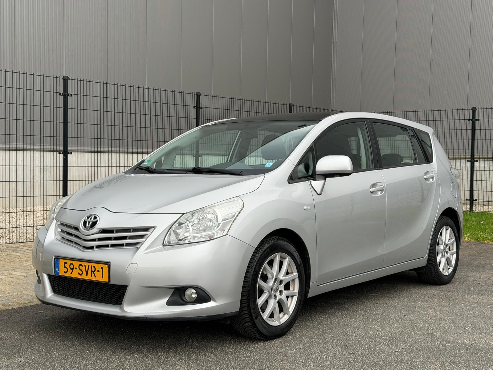 Foto van TOYOTA TOYOTA VERSO