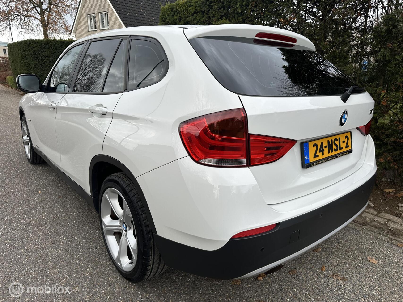 Foto van BMW X1 sDrive 18i