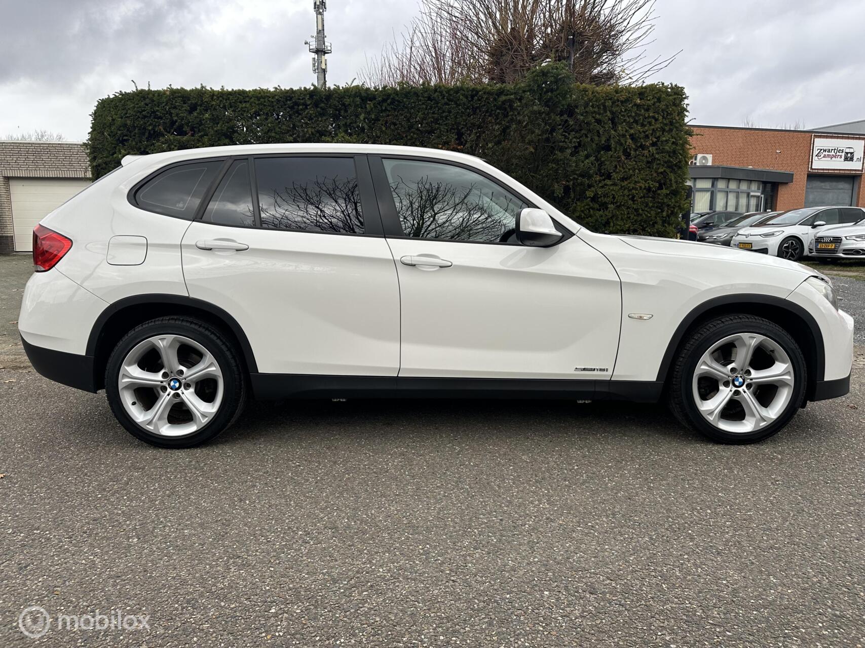 Foto van BMW X1 sDrive 18i