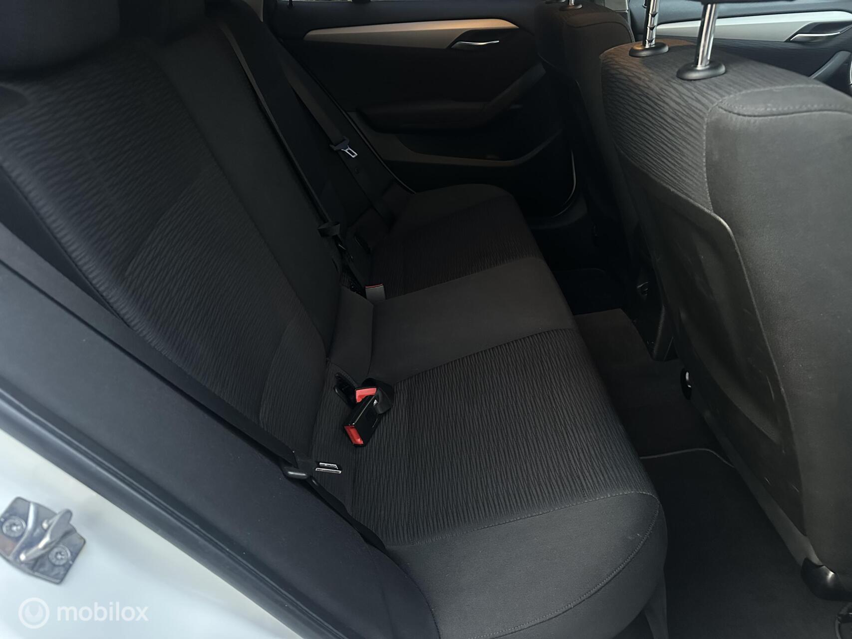 Foto van BMW X1 sDrive 18i