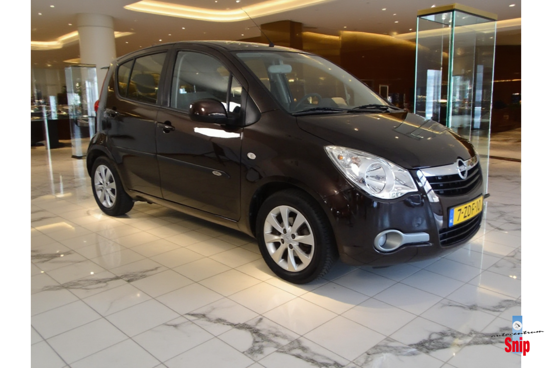 Foto van Opel Agila