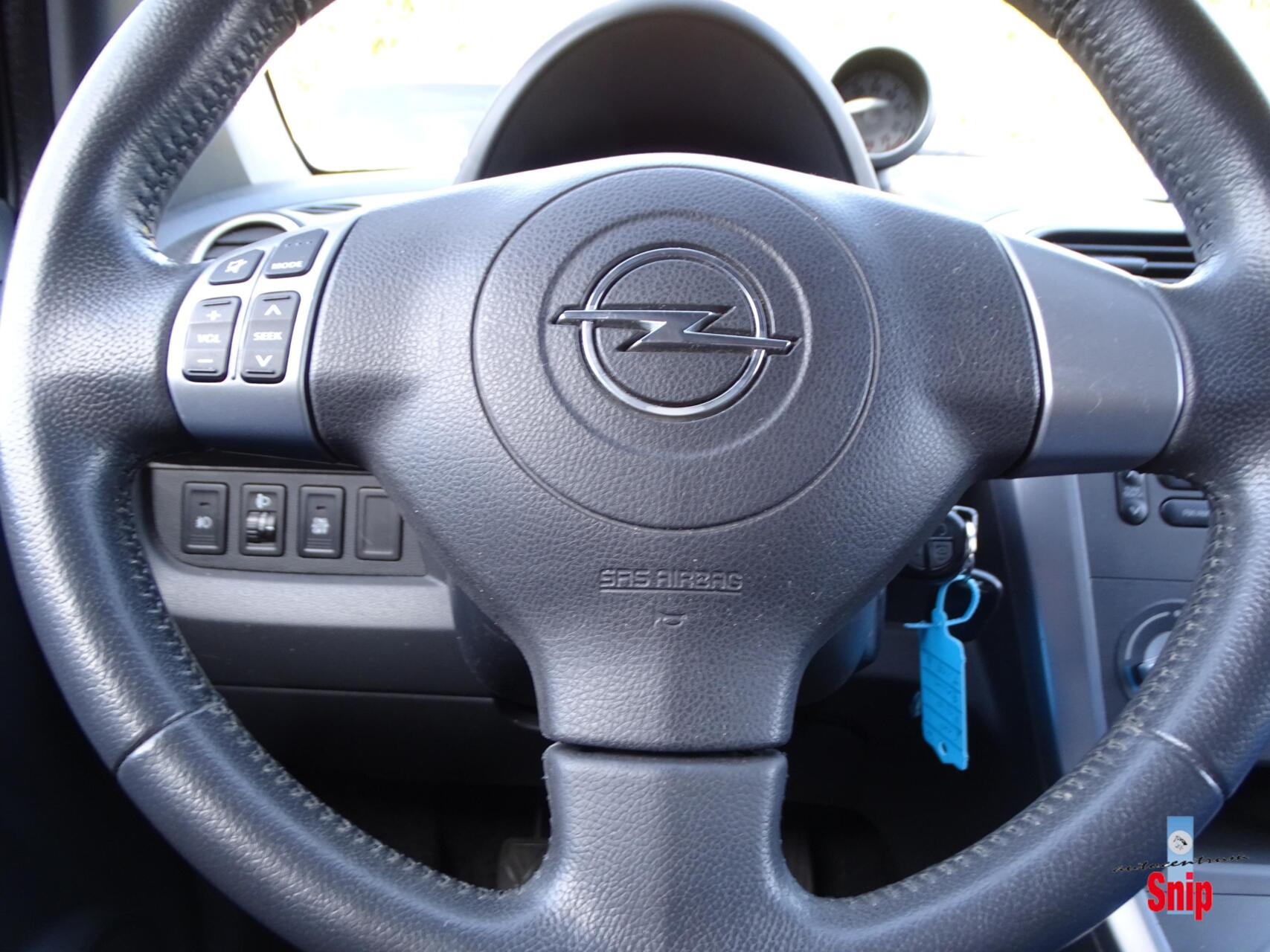 Foto van Opel Agila